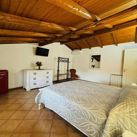 Casa Pepe - Fondi Vertice Rooms Екстер'єр фото