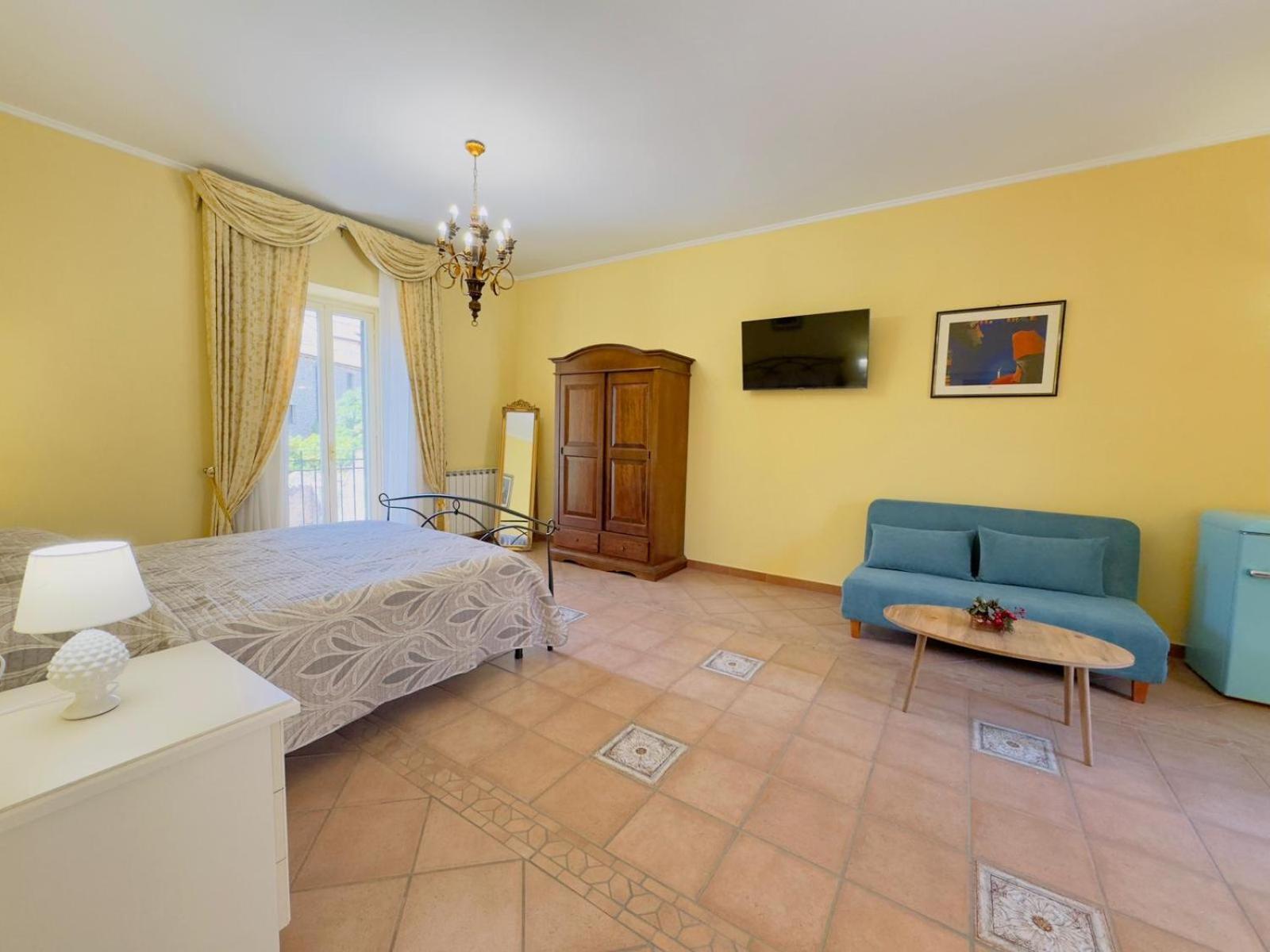 Casa Pepe - Fondi Vertice Rooms Екстер'єр фото
