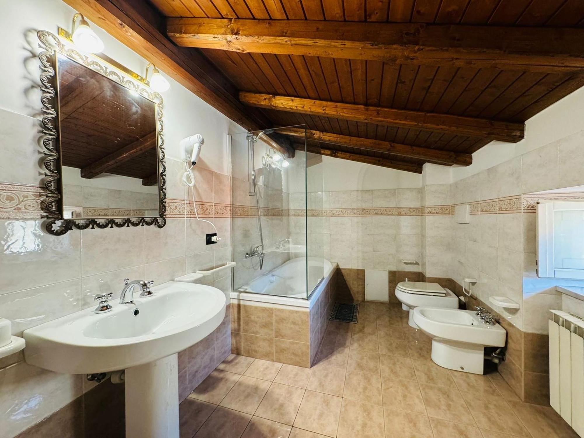 Casa Pepe - Fondi Vertice Rooms Екстер'єр фото