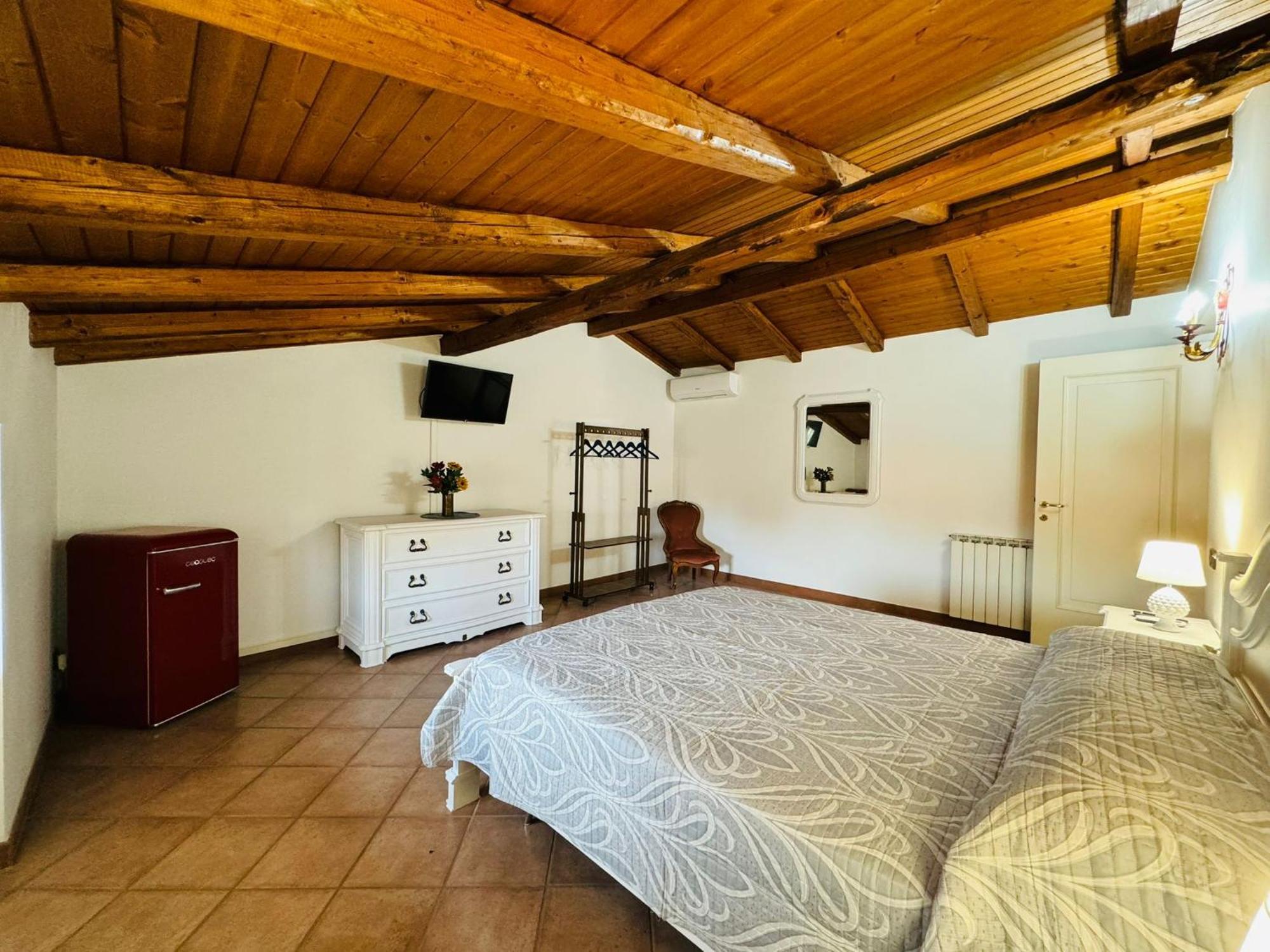 Casa Pepe - Fondi Vertice Rooms Екстер'єр фото