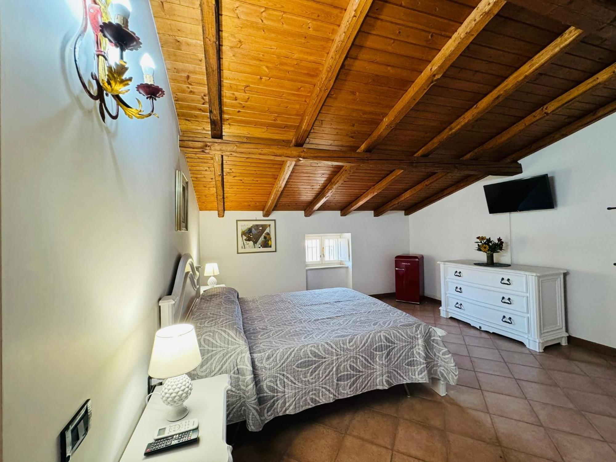 Casa Pepe - Fondi Vertice Rooms Екстер'єр фото