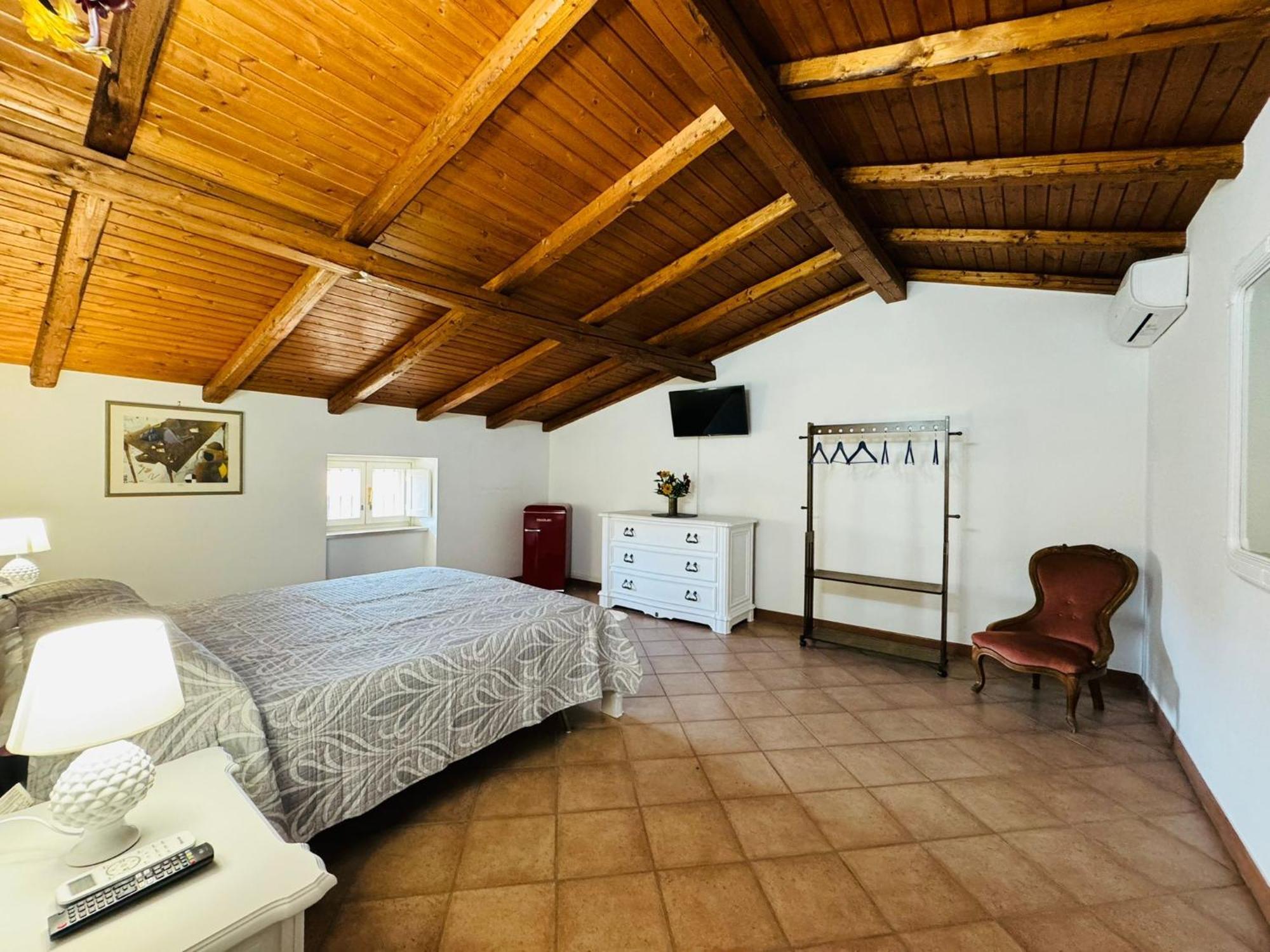 Casa Pepe - Fondi Vertice Rooms Екстер'єр фото